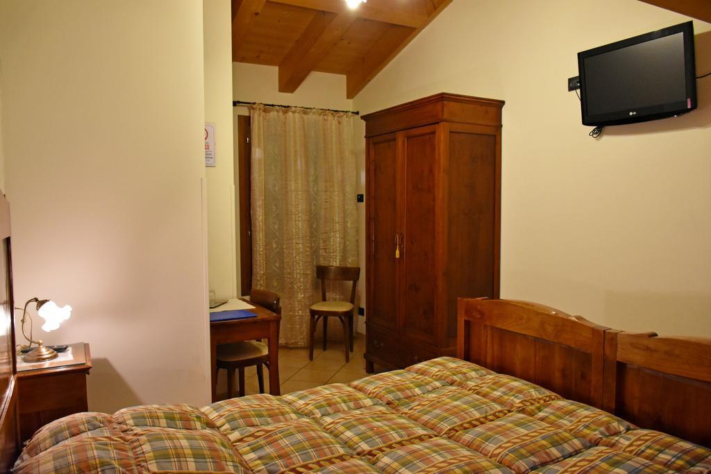 Camera Matrimoniale con Bagno Privato